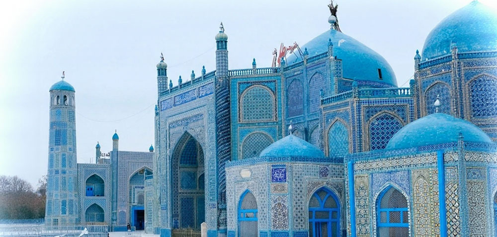 Mazar-e-Sharif-Mosque-located-in-Afghanistan